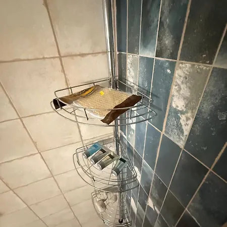 Grandma Stella's Old House Дом отдыха